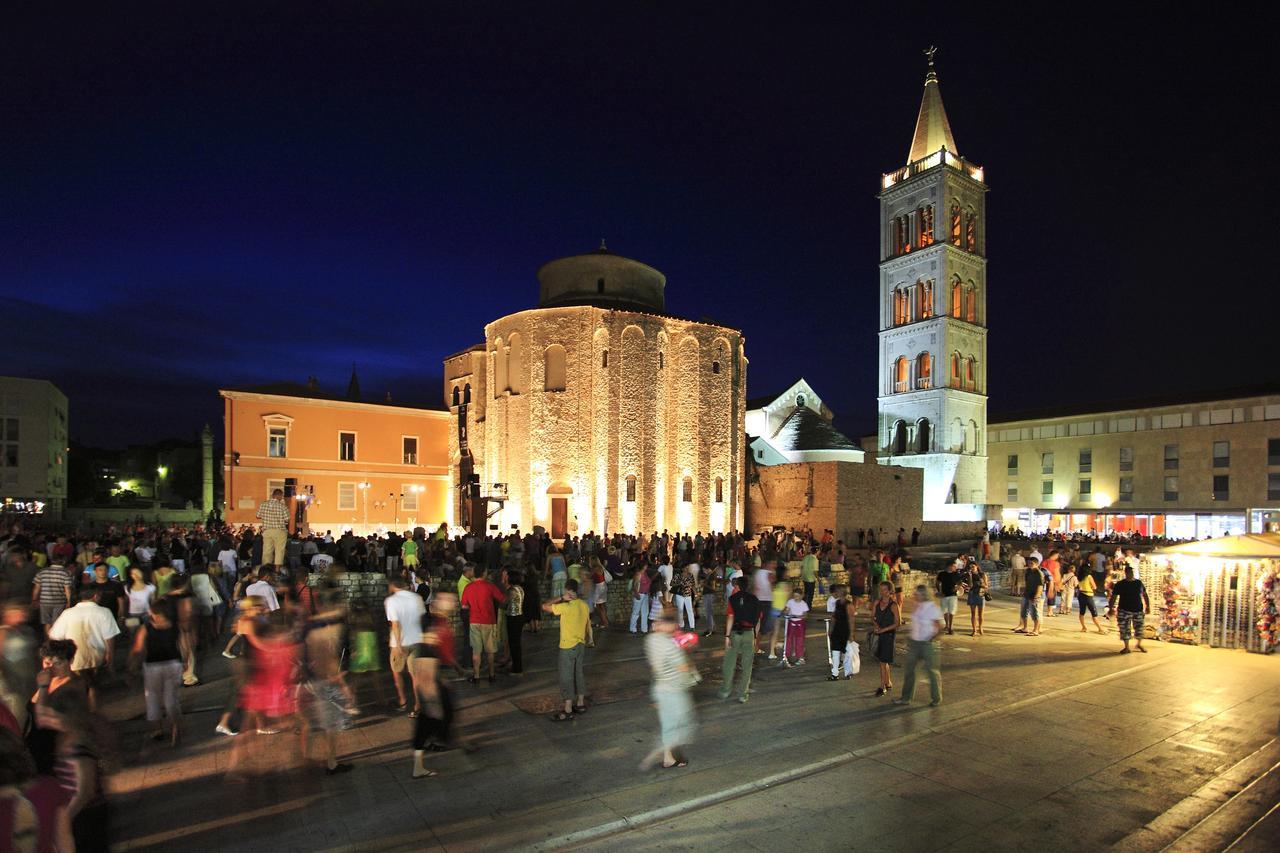 Main Street Studio And Rooms Zadar Eksteriør bilde